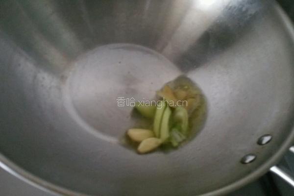 小土豆咸菜的做法图解2