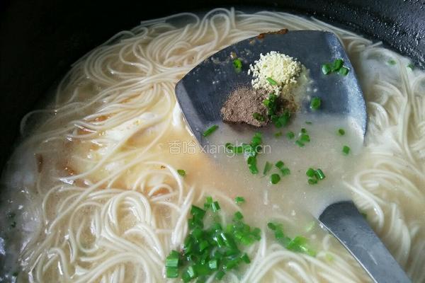 葱花鸡蛋面的做法图解8