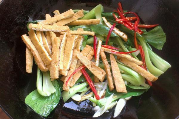 油豆腐炒青菜的做法图解7