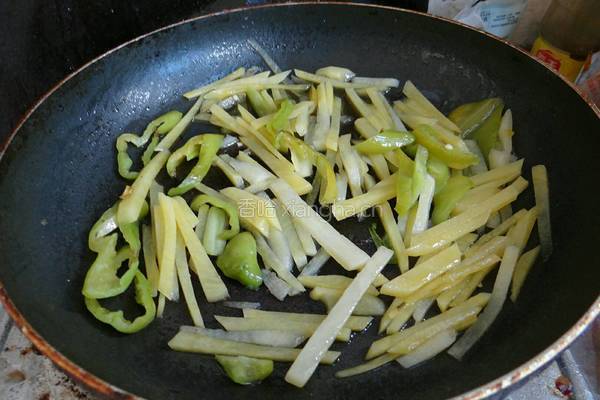辣椒炒土豆丝的做法图解6