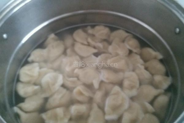 圆白菜猪肉馅饺子的做法图解11