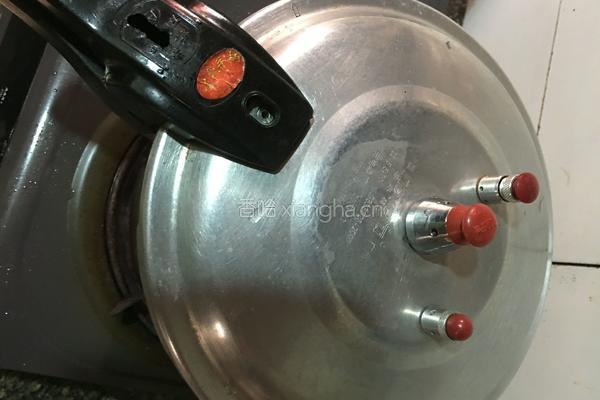 家常炖排骨的做法图解5