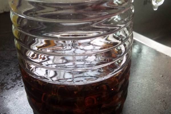 自制奶茶的做法图解3