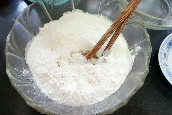 自发粉蛋糕的做法图解3
