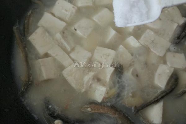 泥鳅豆腐汤的做法图解7