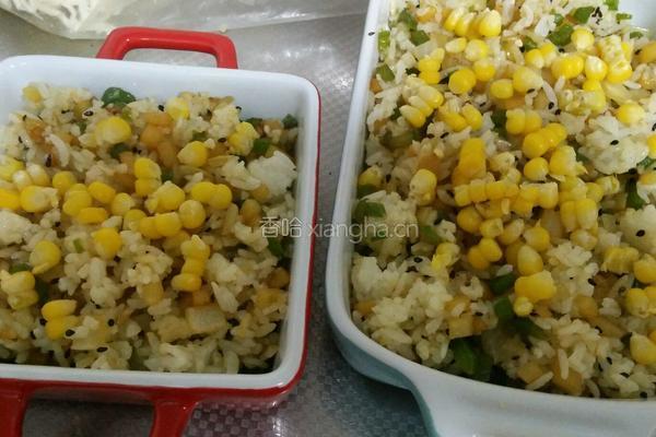 鲜虾芝士五彩焗饭的做法图解13