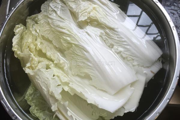 白菜炖排骨的做法图解3