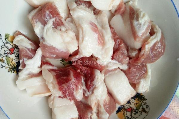 茄子红烧肉的做法图解3