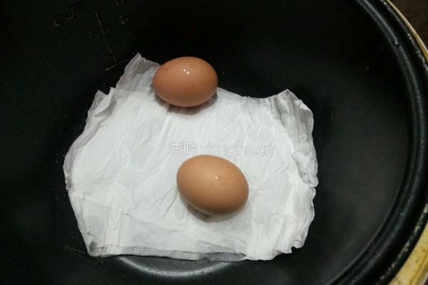 电饭锅煮鸡蛋的做法图解5