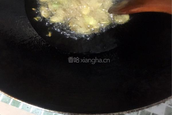酥炸蚕豆瓣的做法图解5