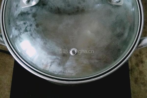 无花果瘦肉汤的做法图解4