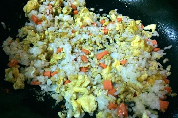 鸡蛋炒米饭的做法图解6