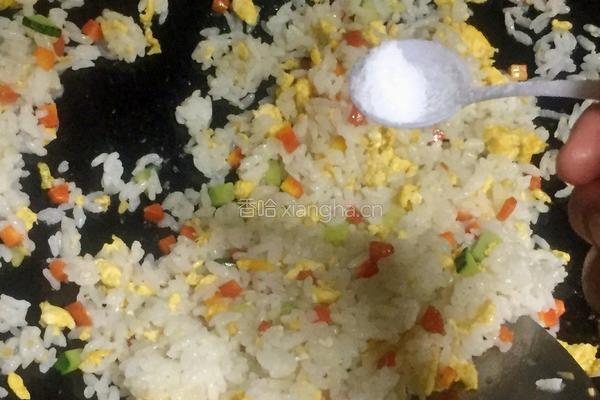 炒花饭的做法图解6