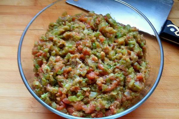 牛肉芹菜饺子的做法图解5