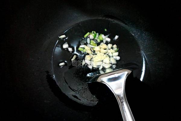 炒茄丝的做法图解3