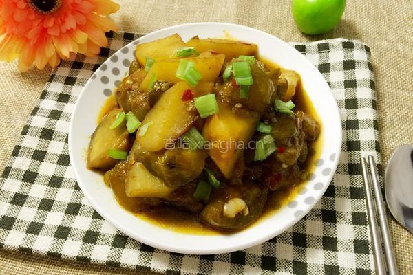 土豆炖茄子的做法图解6