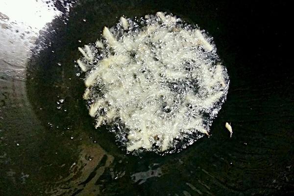 胡萝卜炒土豆的做法图解9