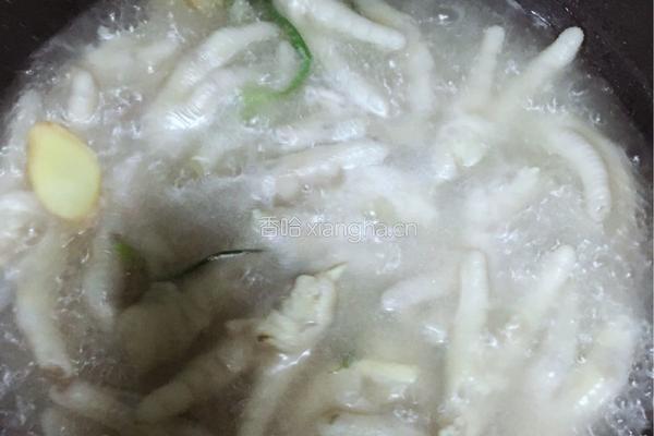 卤水鸡爪的做法图解3