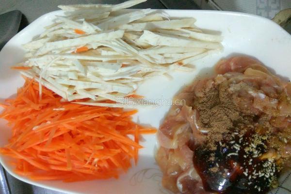 炒芋头鸡肉的做法图解3