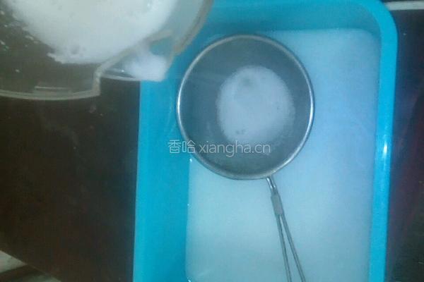 自制杏仁露的做法图解3