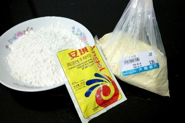 小米面发糕的做法图解1
