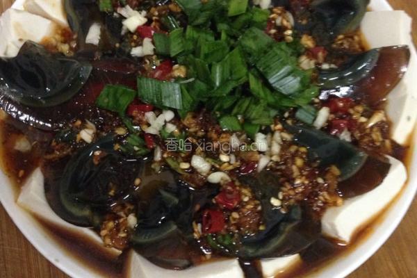 皮蛋拌豆腐的做法图解6