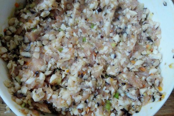 香菇肉饺子的做法图解7