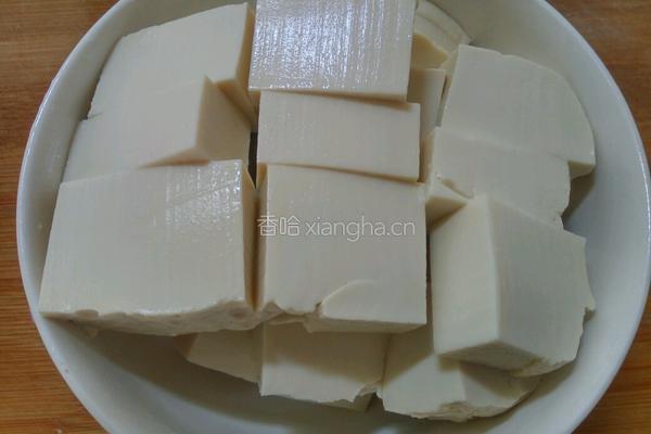 野生鲫鱼豆腐汤的做法图解4