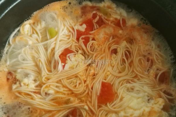 西红柿鸡蛋挂面的做法图解9