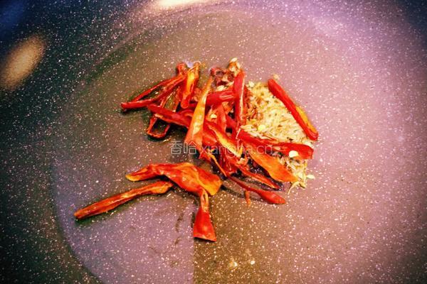 腊肠炖干豆角的做法图解7