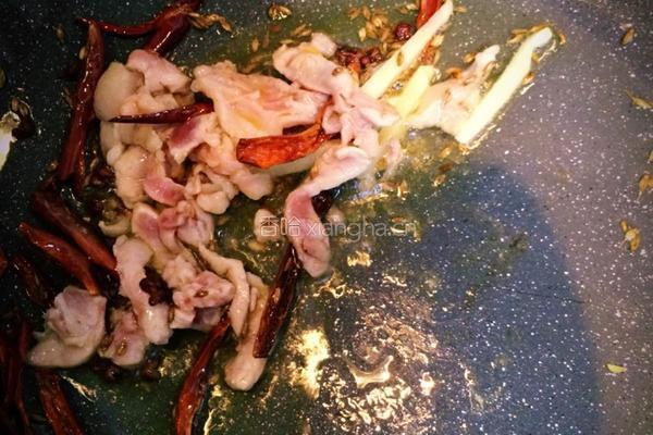 腊肠炖干豆角的做法图解10