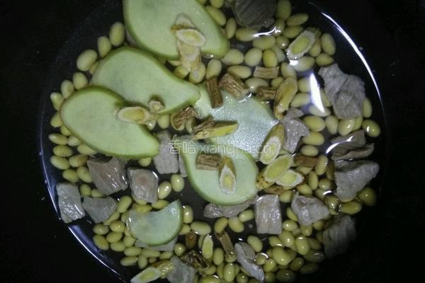 黄豆猪肉煲的做法图解7