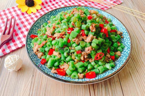 豇豆炒肉末的做法图解7
