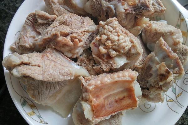 香菇烧排骨的做法图解2