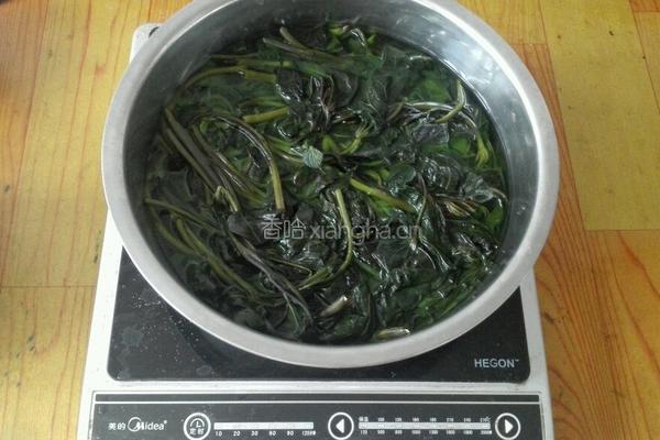 红薯叶子窝窝头的做法图解3