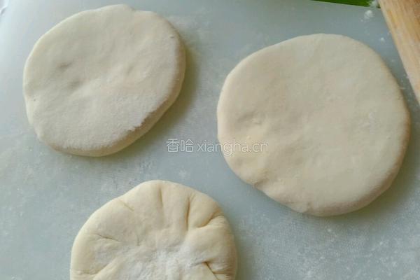 猪肉大葱馅饼的做法图解5