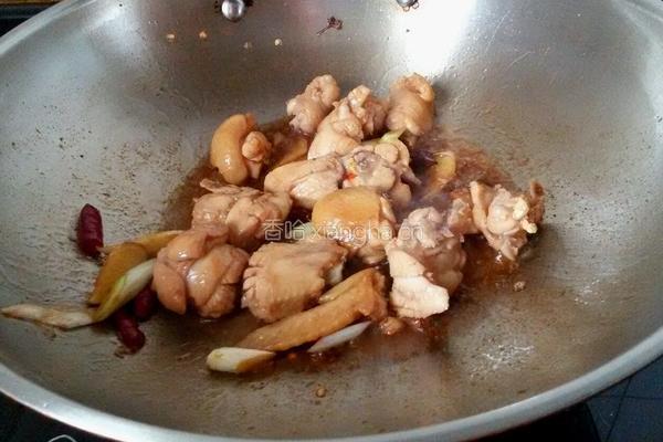 鸡块炖冬瓜的做法图解4