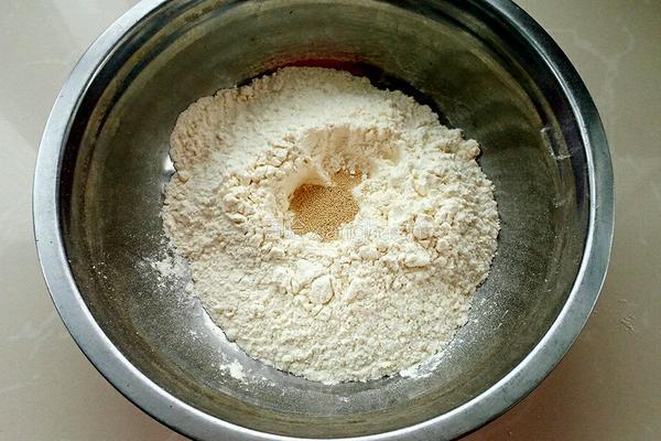 发面油饼子的做法图解1