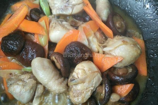 香菇炒鸡腿的做法图解6