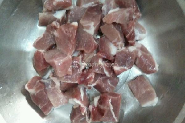 牙签肉的做法的做法图解1