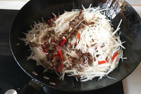 牛肉土豆丝的做法图解6