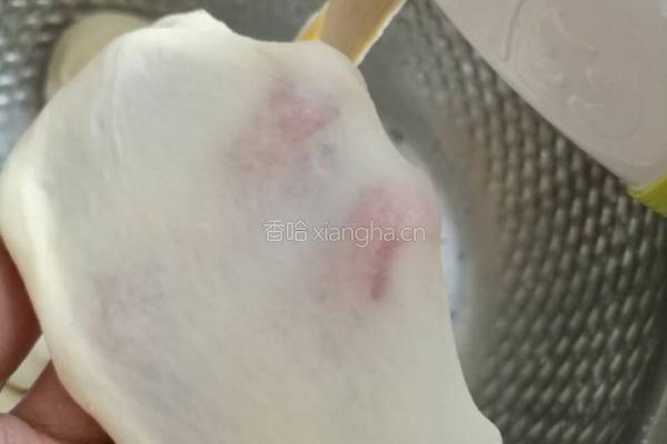 椰蓉花式面包的做法图解2