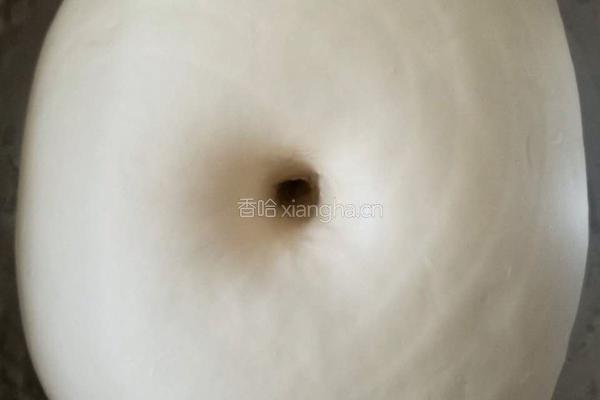 椰蓉花式面包的做法图解1