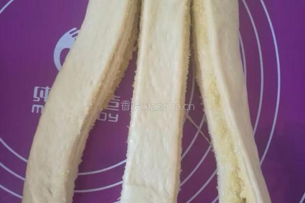 椰蓉花式面包的做法图解6