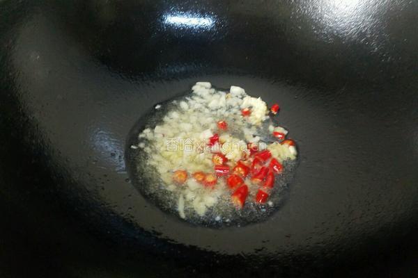 小白菜炒豆筋的做法图解4