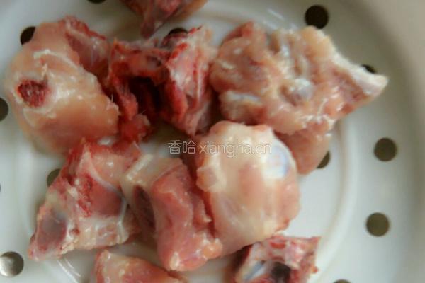 红豆排骨汤的做法图解1