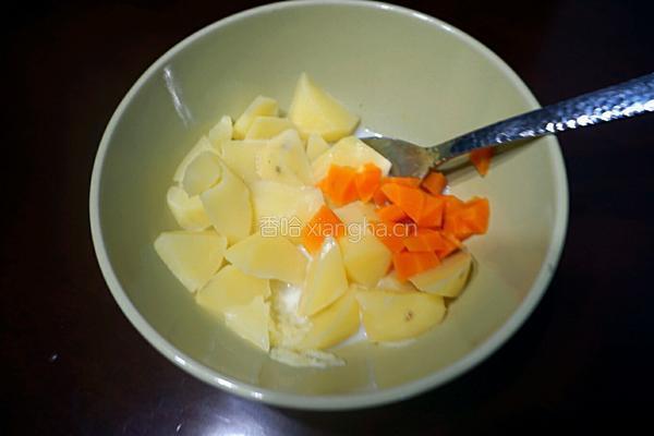 清香奶酪土豆球的做法图解5