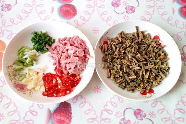 干豆角炒肉的做法图解4