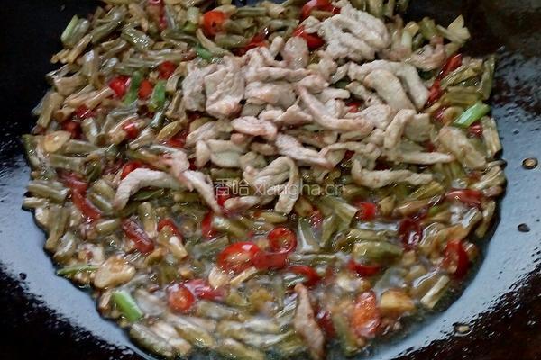干豆角炒肉的做法图解9