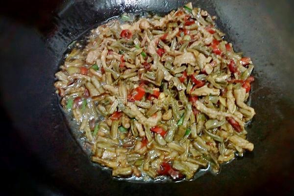干豆角炒肉的做法图解13